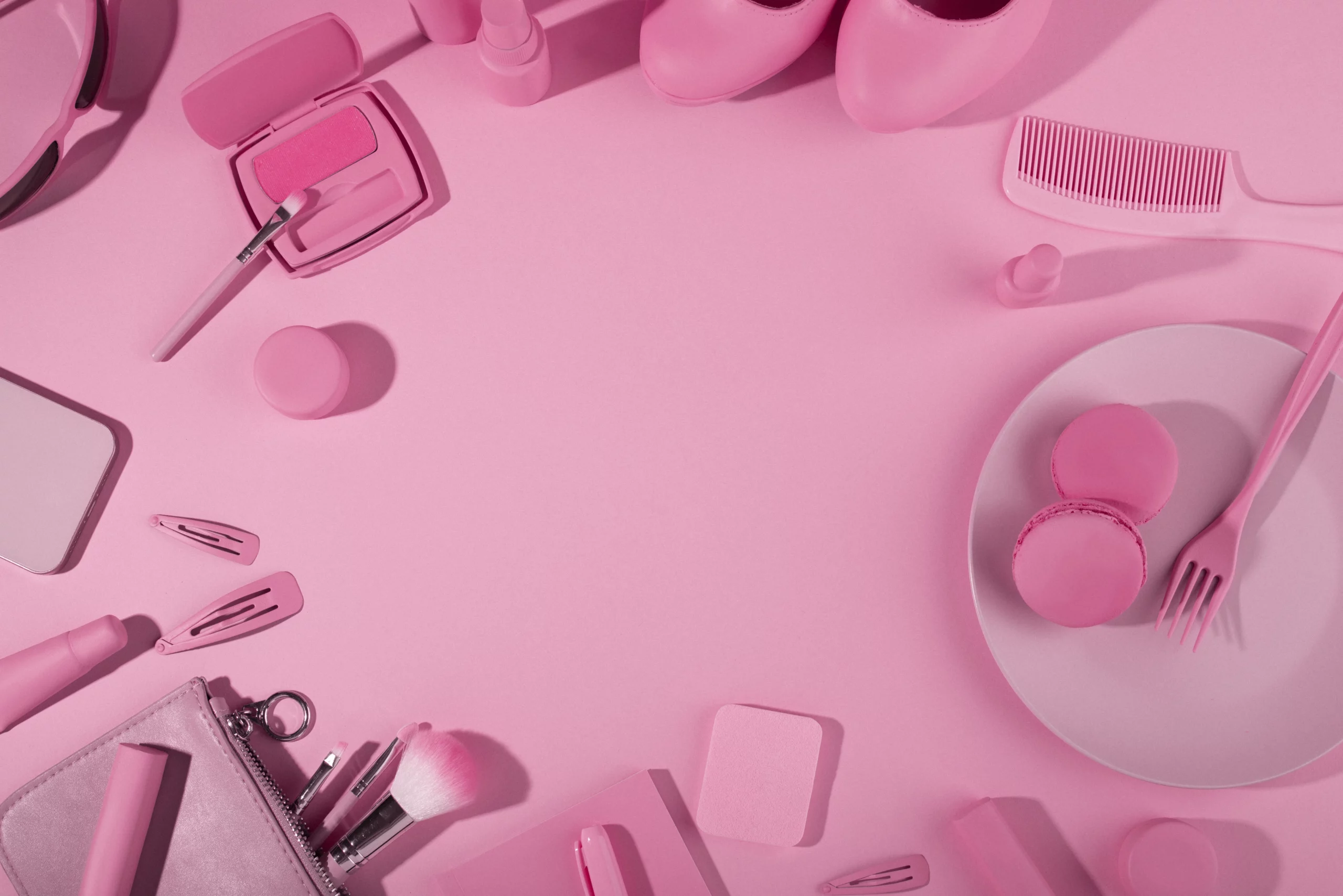pink model career kit arrangement 1 scaled
